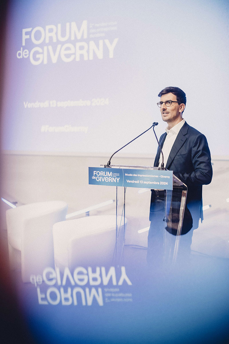 Romain mouton présentant les propositions 2021 du forum de Giverny