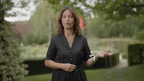Claudia Senik